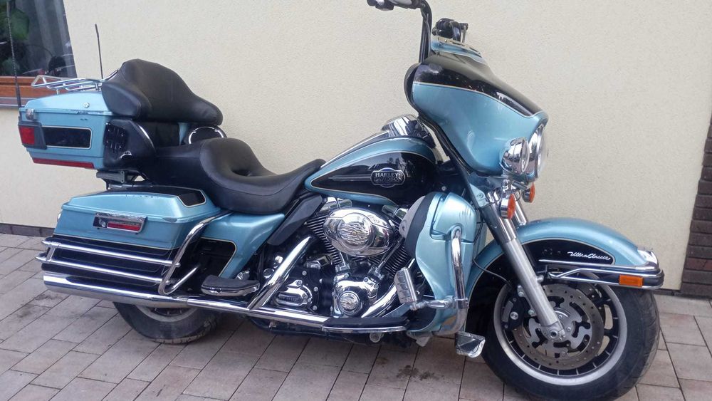 Harley Davidson electra glide road king street glide heritage
