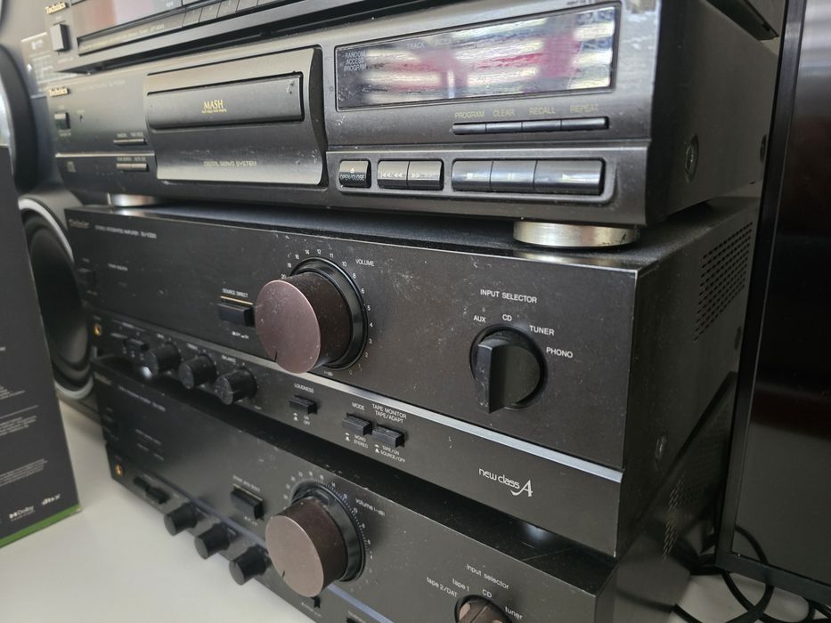 Technics  SU-VZ220