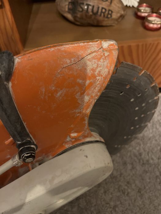 Máquina de corte  stihl ts 720