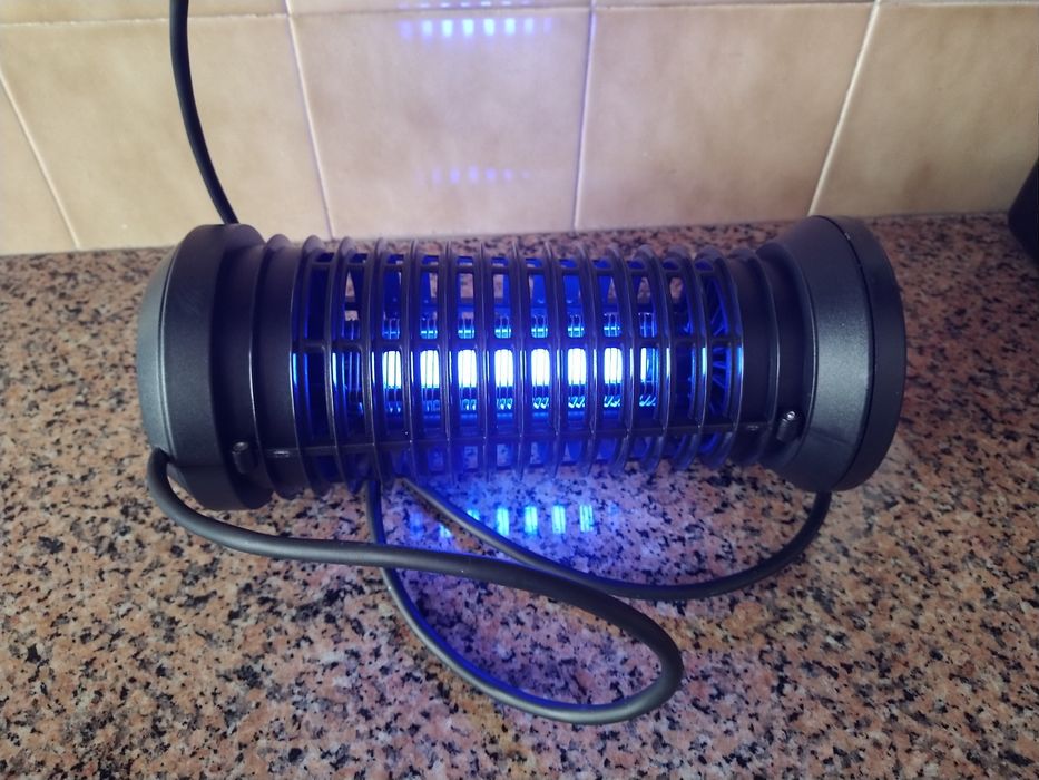 Mata-moscas mosquitos campismo casa quarto apartamento vivenda carro.