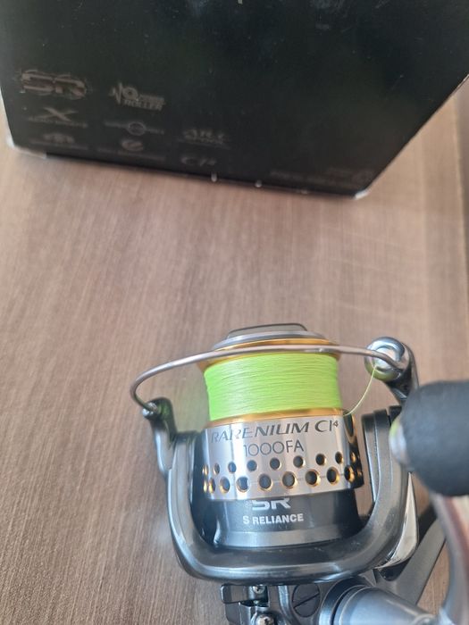 Shimano rarenium 1000 com duas bobines