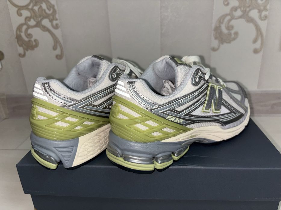 Кросівки New Balance 1906r Розмір- 37-37,5 (довжина стопи- 23.5-24 см)