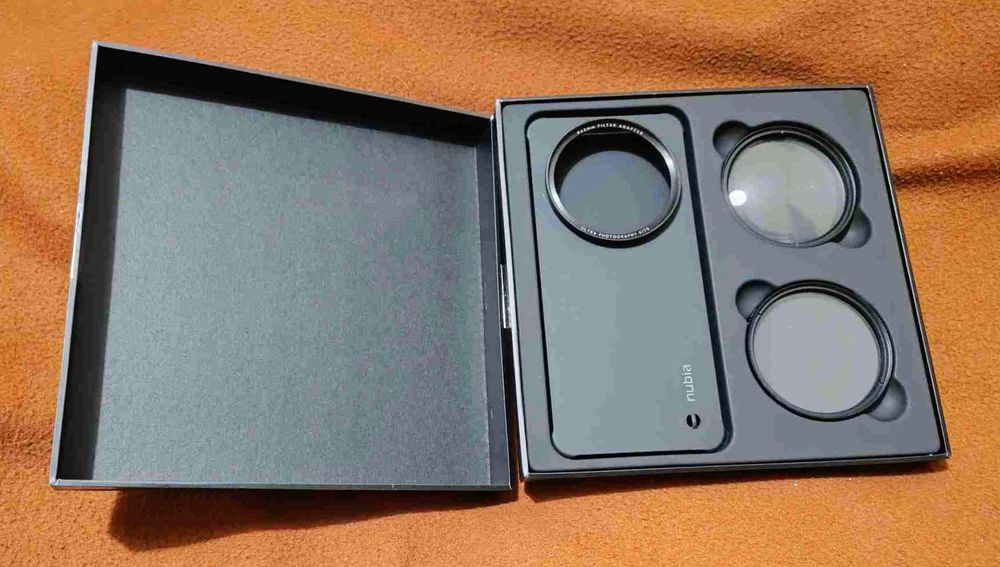 Zestaw akcesoriów fotograficznych do nubia Focus Pro 5G
