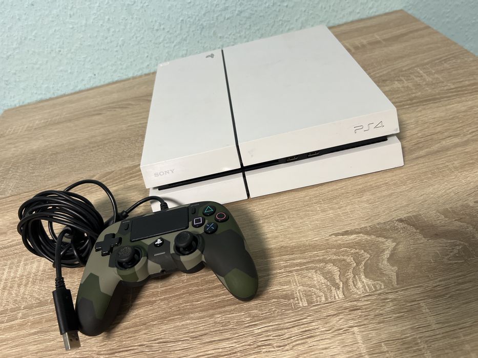#2115 playstation 4 os 7.51 500Gb cuh-1116A