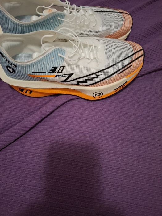 Tenho tenis para venda