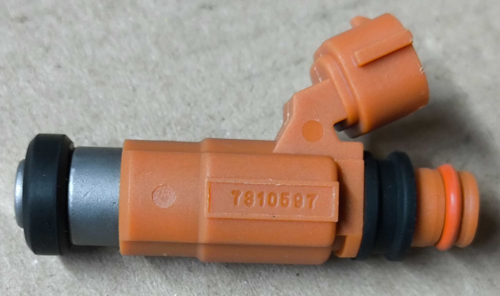 Форсунка топливная • Mitsubishi Lancer 9 • 1,6 к-т.