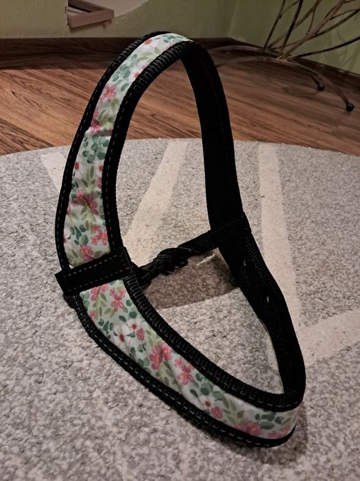 Шлея для собак нова