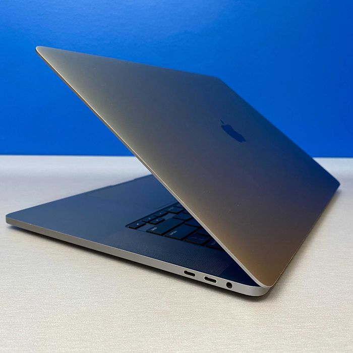 Apple MacBook Pro 16" - A2141 (i7/16GB/512GB SSD/Radeon Pro 5300M 4GB)64284519817218124