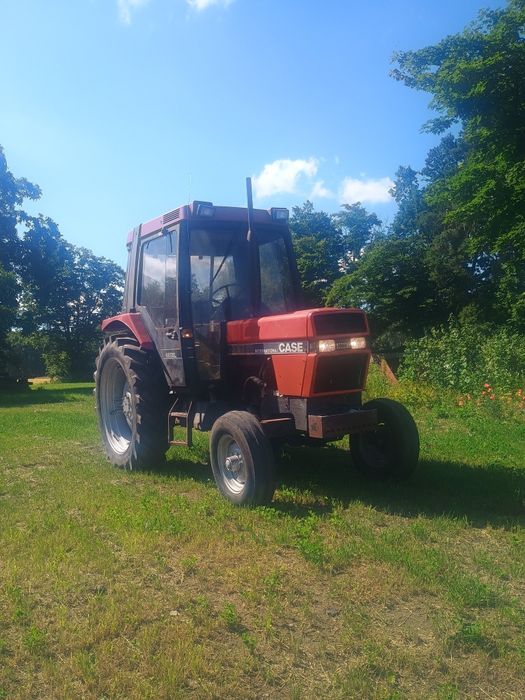 Case International 685XL