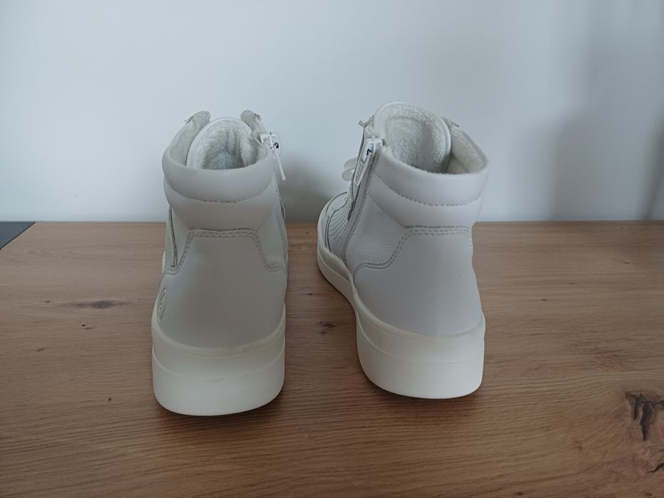 Remonte sneakersy damskie skórzane 40 / 39,5 – białe – 25,5 cm – High Top - jak nowe