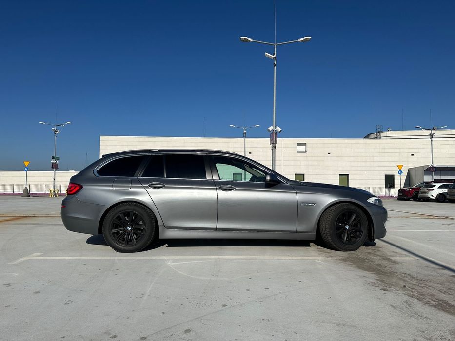 BMW Seria 5 BMW F11 520d
