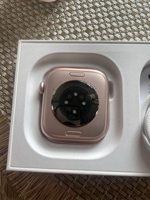 Apple Watch Series 10 42mm Rose Gold Cellular