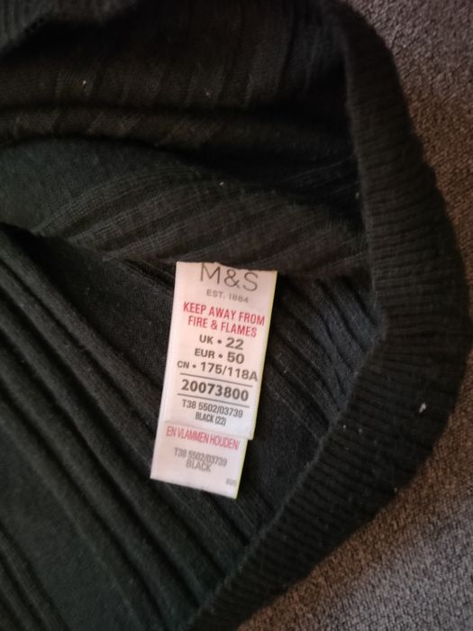 Czarna bluzka na krótki rękaw 5xl