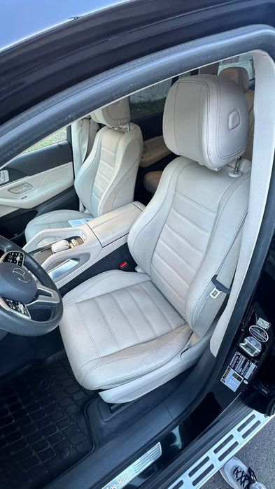 Mercedes Benz GLS