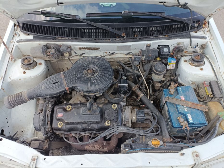 Suzuki Swift 1997 японский брат Honda Civic :)