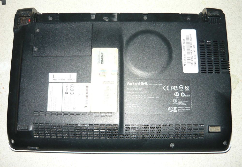 Malutki Laptop Packard Bell 7'' netbook Atom 1.6 GHz 1.5 GB 160 GB