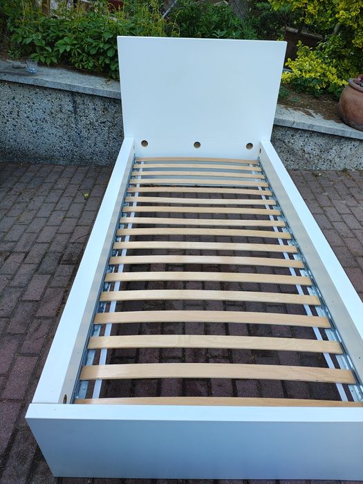 Łóżko 90x200 IKEA Malm z materacem