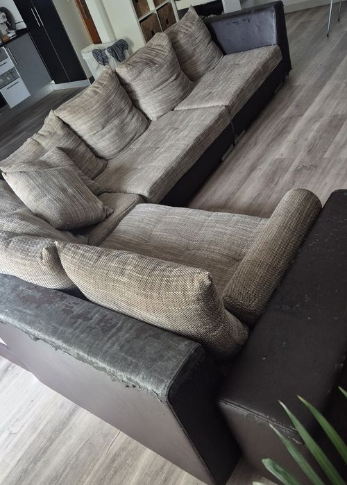 Sofá Chaise Longue grande e super confortável