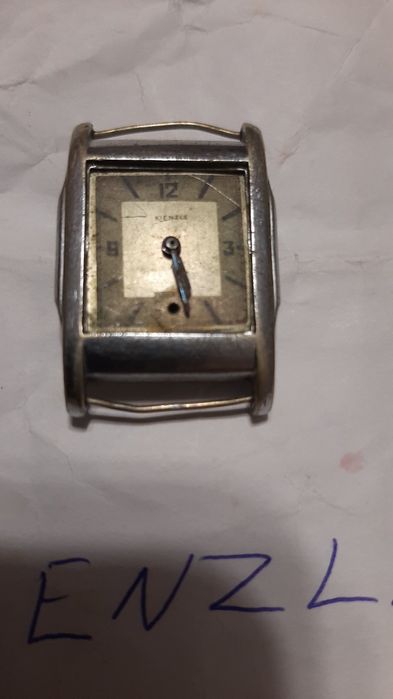 Німецький годинник Kienzle