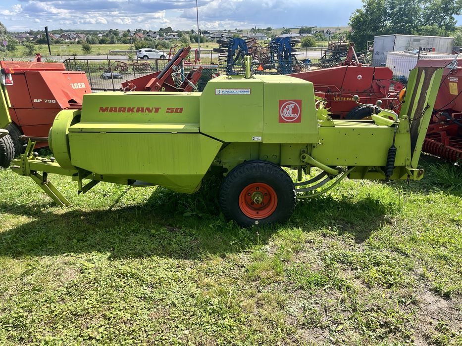 Прес подборщик до міні трактора Claas Marcant