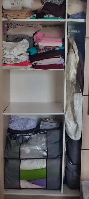 Szafa trzydrzwiowa przesuwana