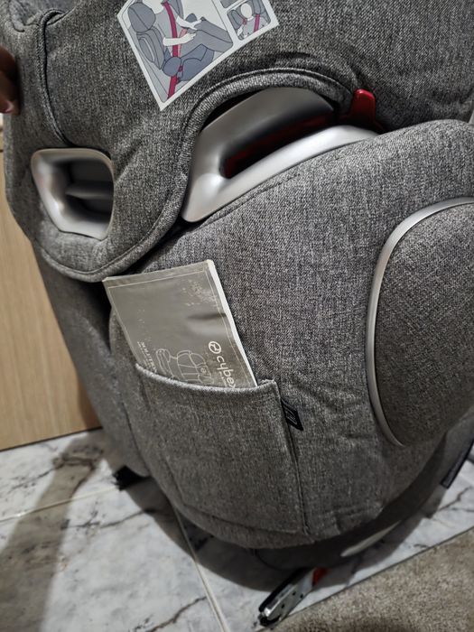 Cadeira Auto Cybex Solution Q3-Fix (15-36kg) – Segurança e Conforto