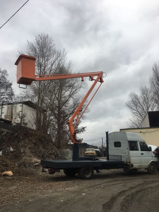 Продам автовышку 14метров