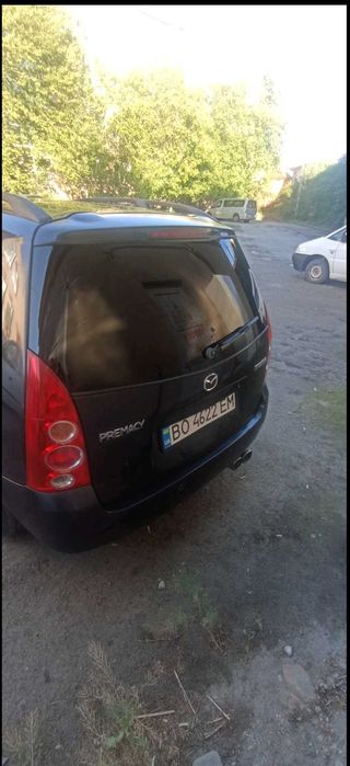 Автомобіль Mazda premacy