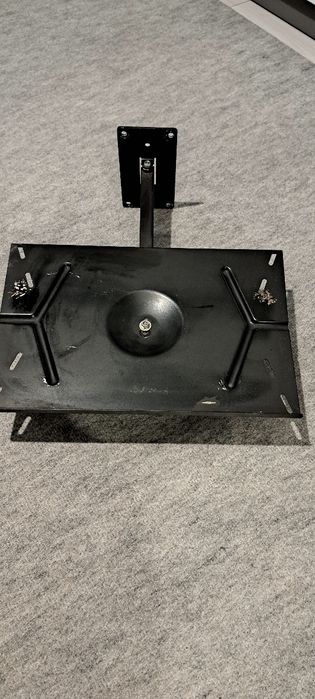 Продам  кріплення для телевизора б/у.