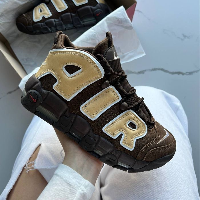 8 кольорів (36-45) Nike Air More Uptempo: 2 699 грн. - Кросівки