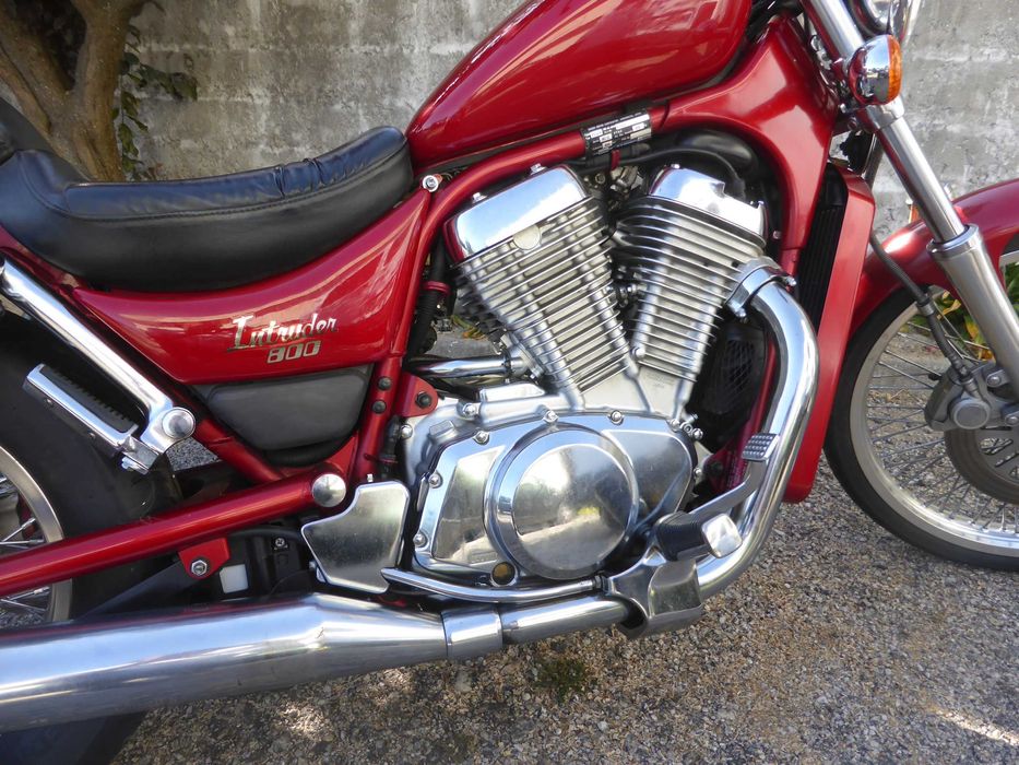 Suzuki VS800 Intruder