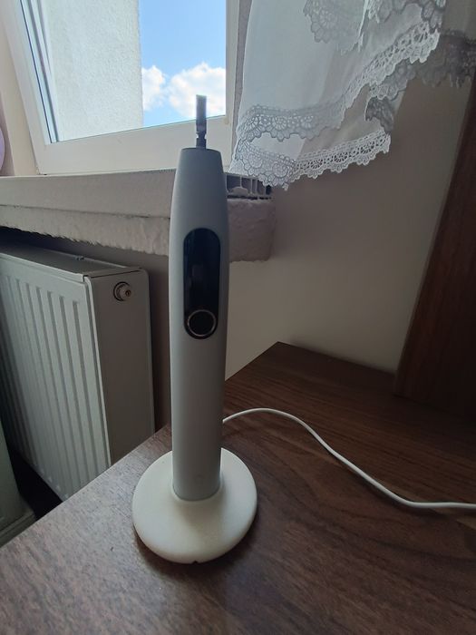 Szczoteczka do zębów ze stacją ładująca Oclean  x pro