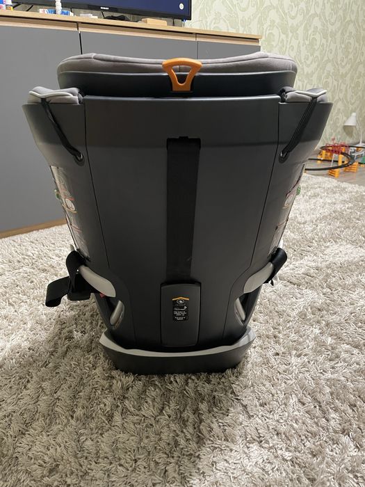 Дитяче автокрісло Chicco MyFit група 2-3