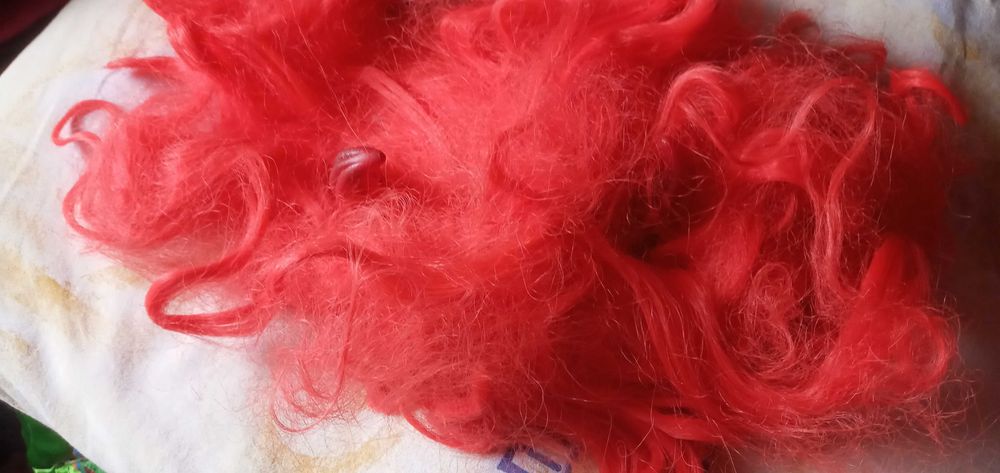 Парики разные искусственные  карнавальные