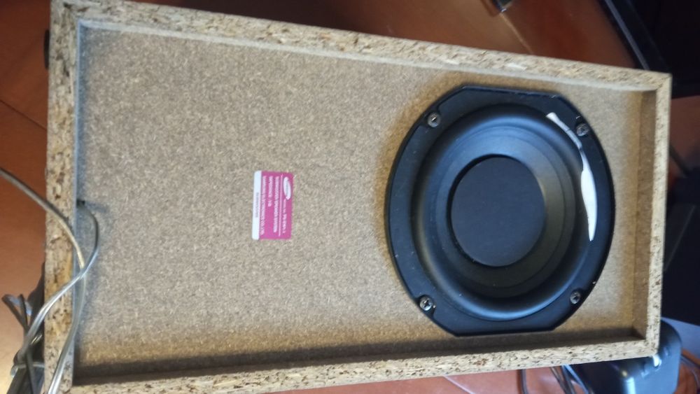 Subwoofer Samsung  PS- EW 1-1