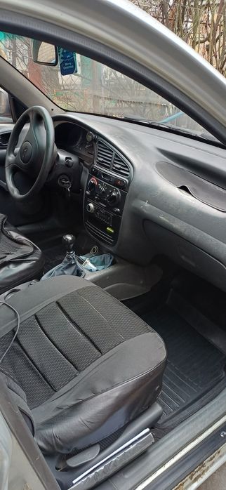 Продаю авто Daewoo Lanos