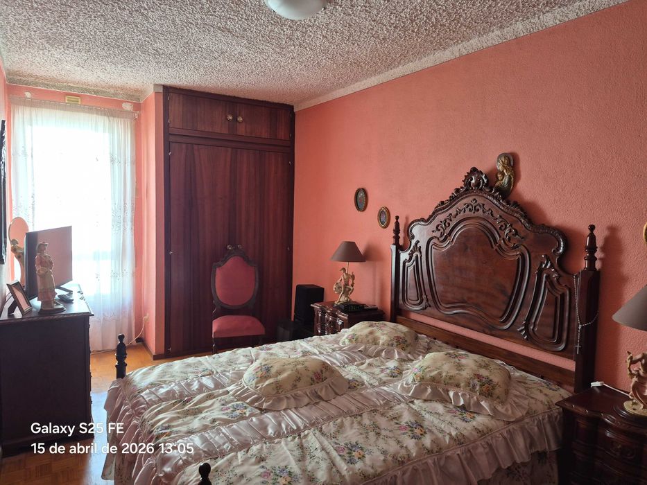 Apartamento T2 para venda - Av. Bento Jesus Caraça, Setúbal