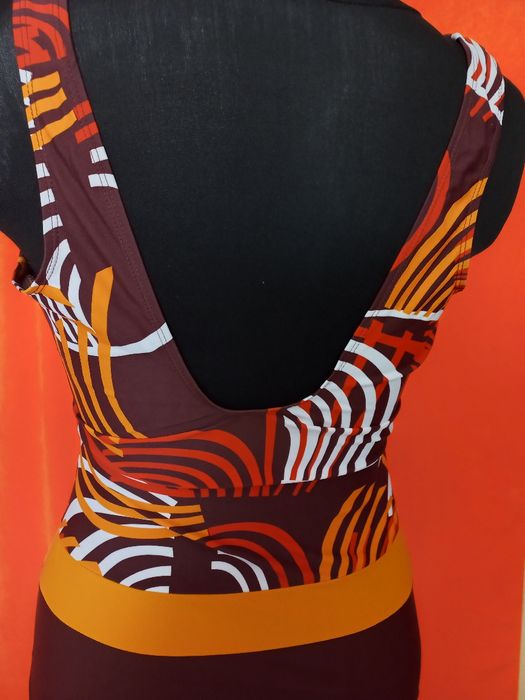 Kostium jednoczesciowy  roz .46