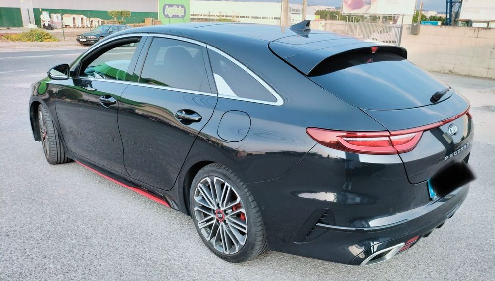 Kia  Proceed  GT — photo 4