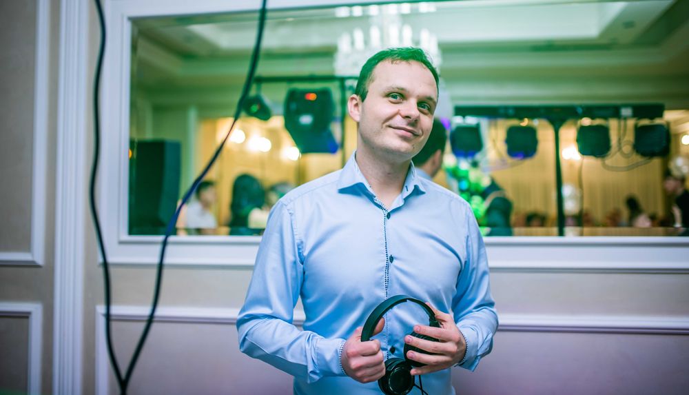 Dj - Oprawa muzyczna, Wynajem sprzętu, Ciężki dym, Wyrzutnie iskier 18