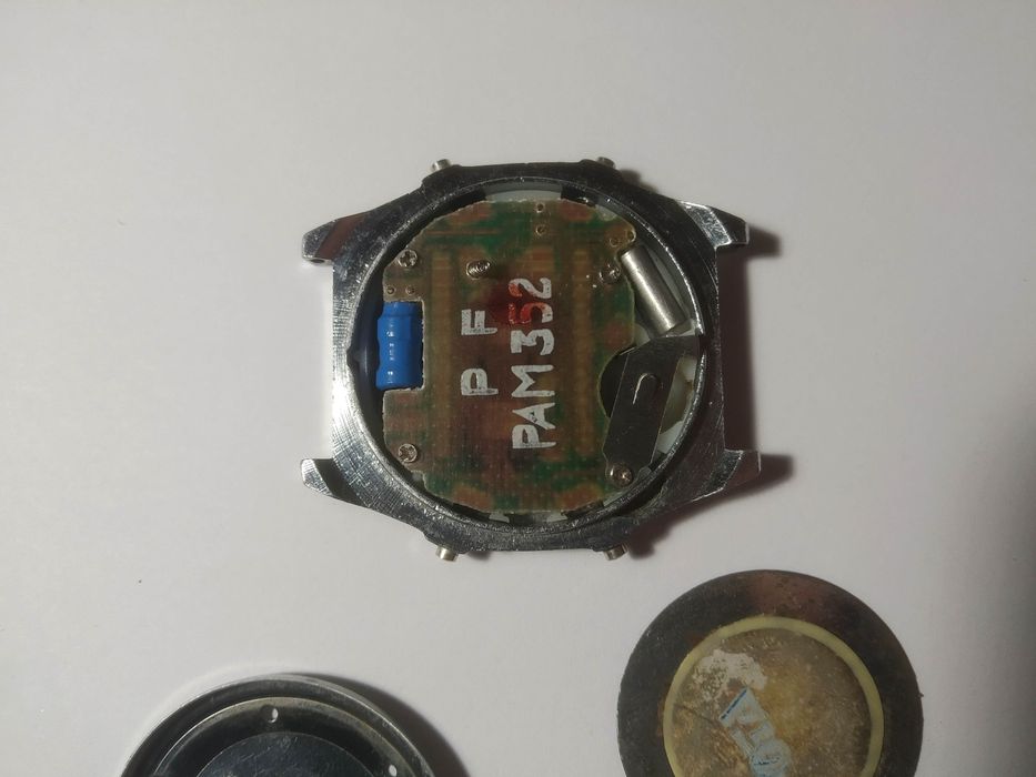 Коллекционное часы  Montana  90 х.