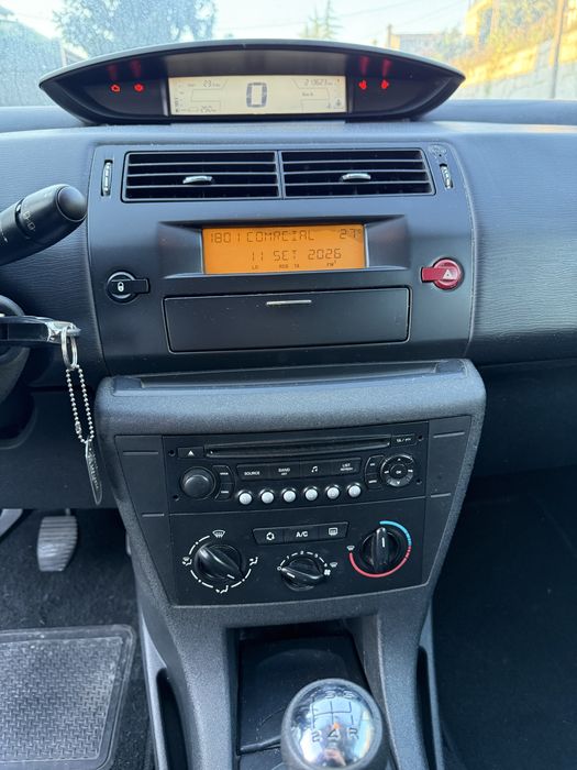 Critroen C4 coupe