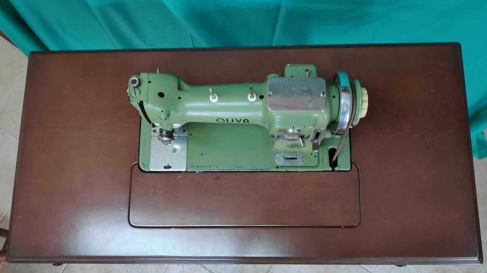 Máquina Costura Oliva CL50
