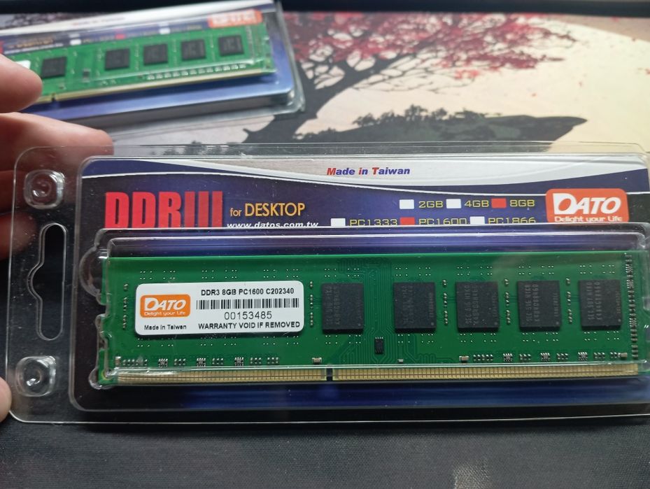 Оперативка ддр3 4гб (2шт) 8гб(1шт)