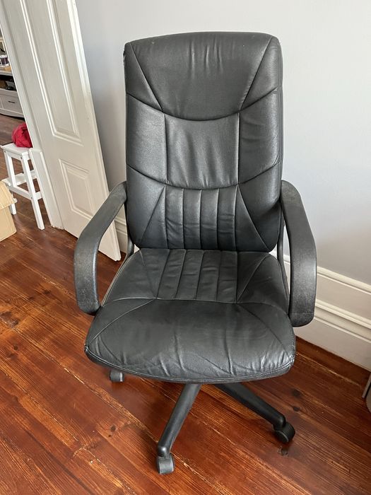 Cadeira de escritório64738207748611120