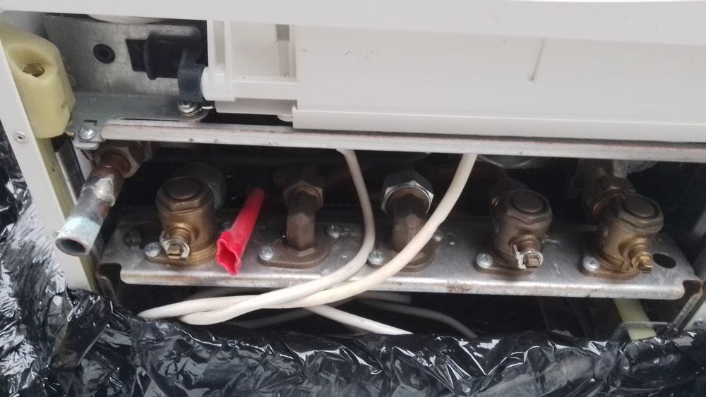 Парапетний конденсаційний котел Unkers