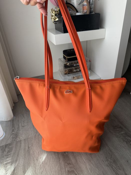 mala tote lacoste