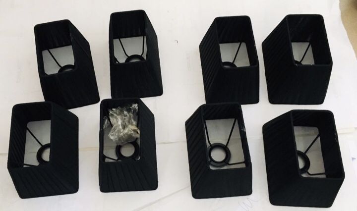 8 abajur / abajures (abajour / abajours)