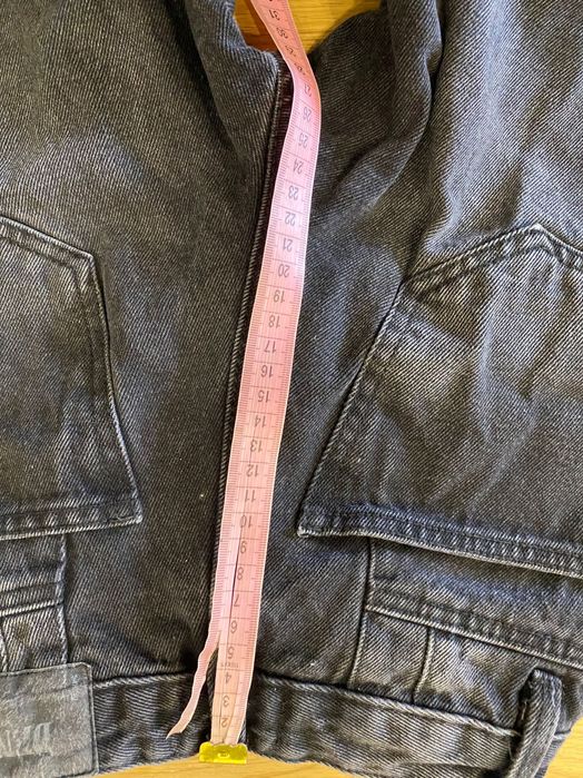 Джинси чорні прямі з розрізами зсередини та скіні Levis