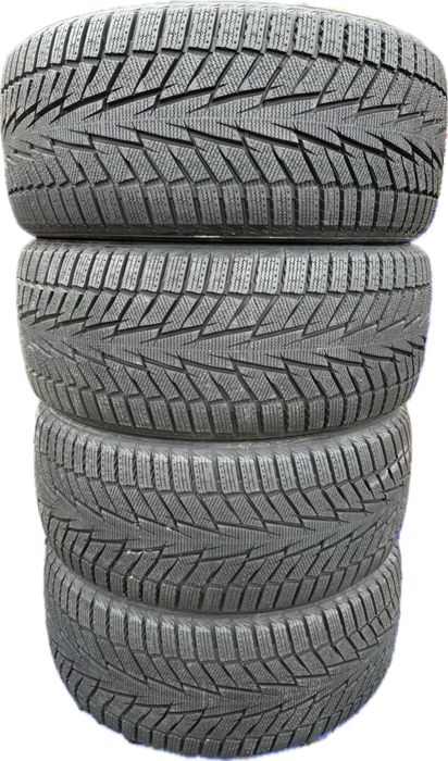 Колеса Volkswagen Tiguan 235/55 r17 Hankook Winter I*Cept iZ2
